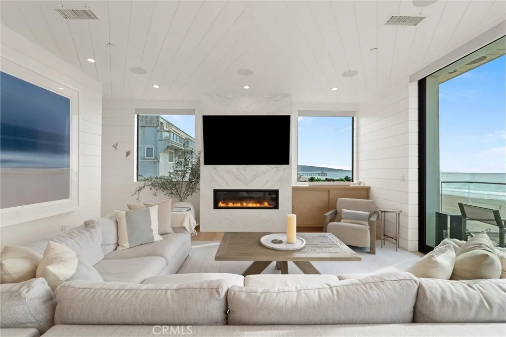 2200 The Strand B, Manhattan Beach, California 90266 home-pic-8