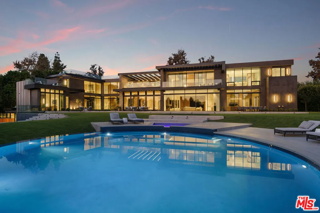615 N Faring Road, Los Angeles, California 90077 home-pic-25