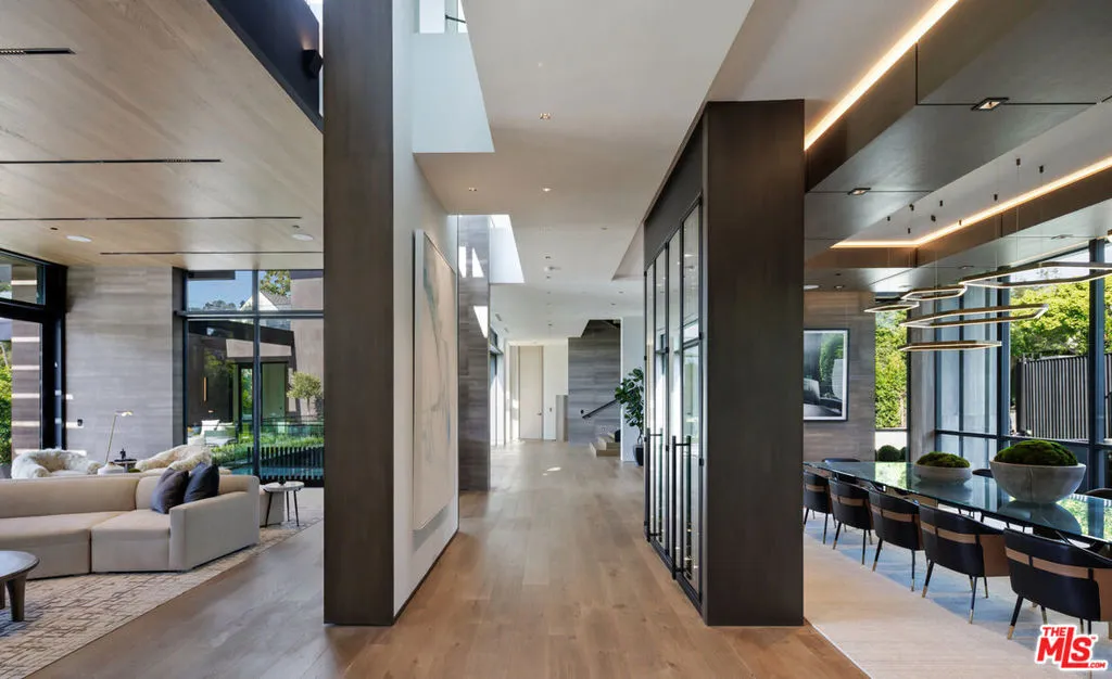 615 N Faring Road, Los Angeles, California 90077 home-pic-9
