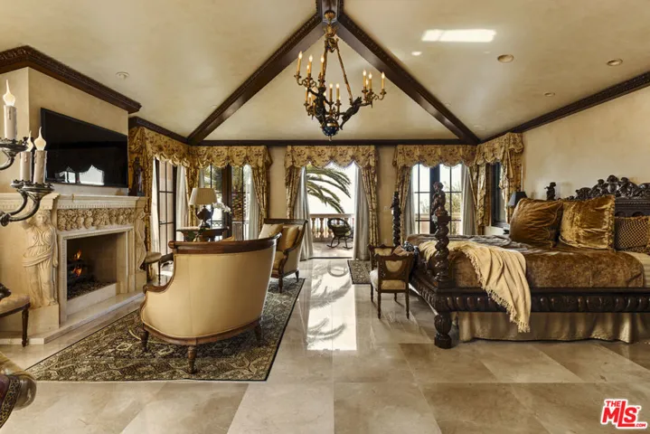 28 Deep Sea, Newport Coast, California 92657