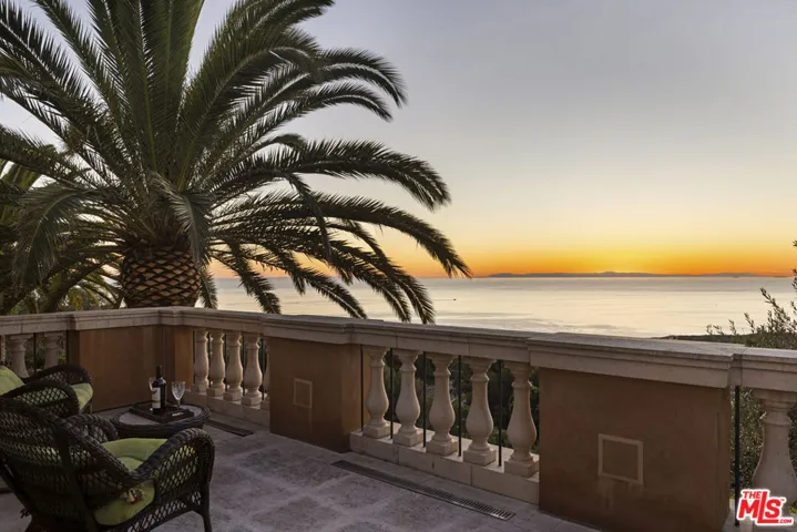 28 Deep Sea, Newport Coast, California 92657