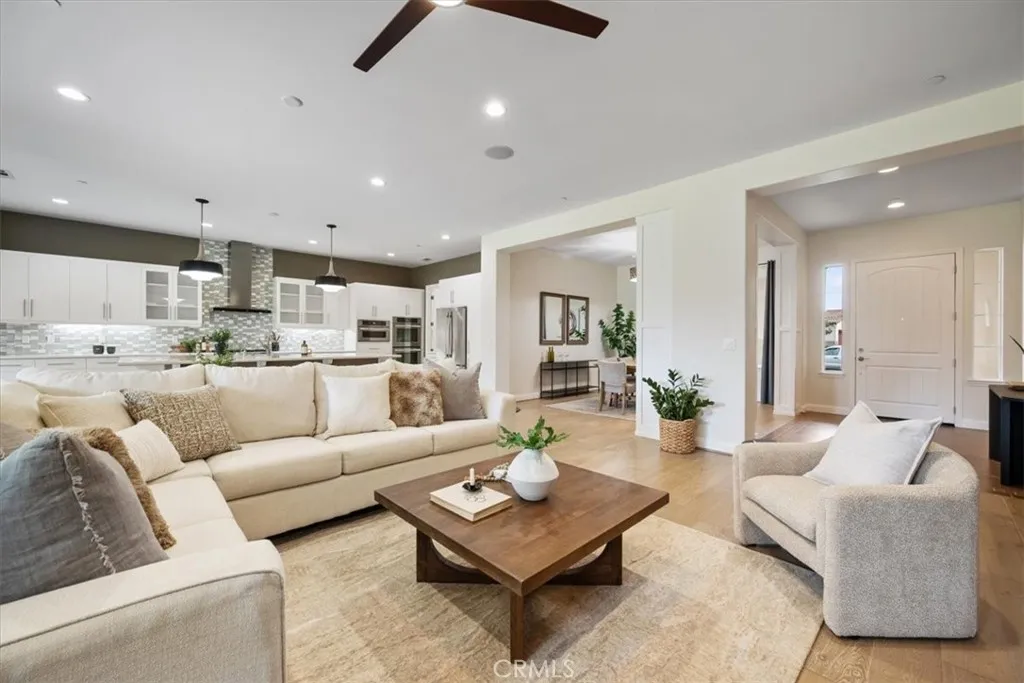 1804 Tomas Court, Nipomo, California 93444 home-pic-9