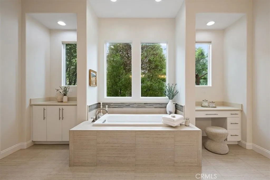 1804 Tomas Court, Nipomo, California 93444 home-pic-22