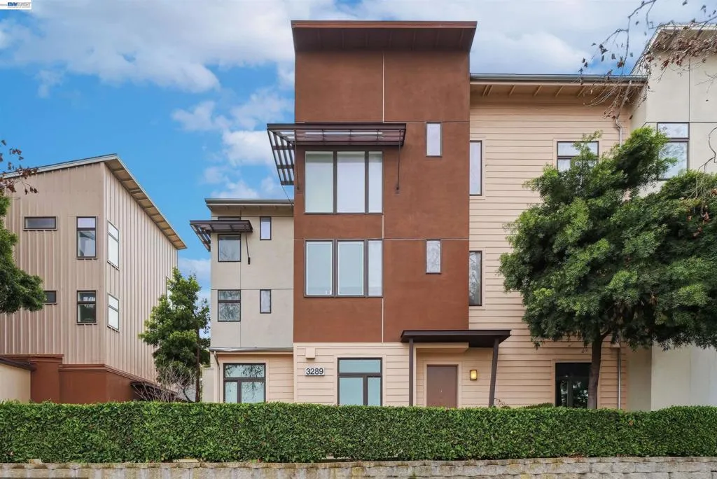 3289 3289 Berryessa St 5, Palo Alto, California 94303 home-pic-1