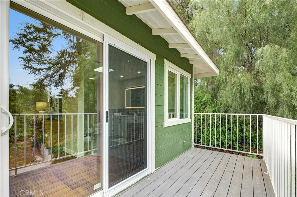9907 Shadow Hills Drive, Los Angeles, California 91040 home-pic-34