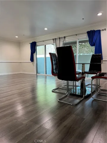 Dining room/family room