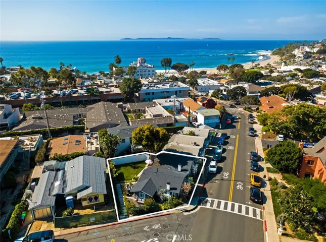 389 Park, Laguna Beach, California 92651