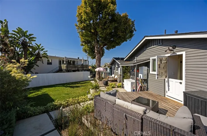 389 Park, Laguna Beach, California 92651