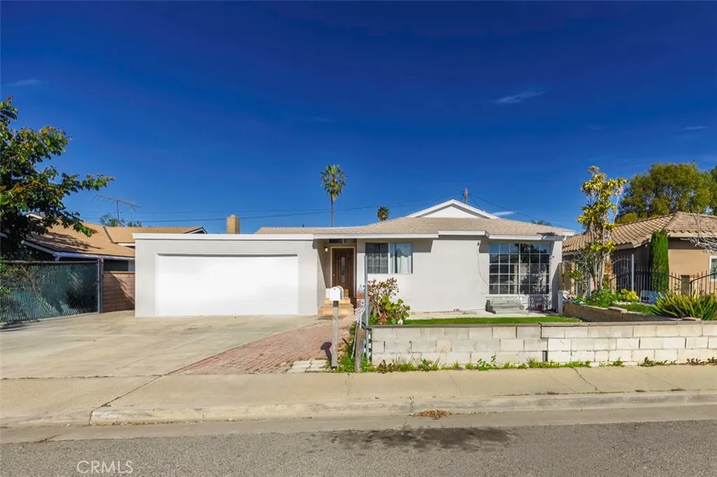674 Senate Street, Costa Mesa, California 92627 home-pic-30