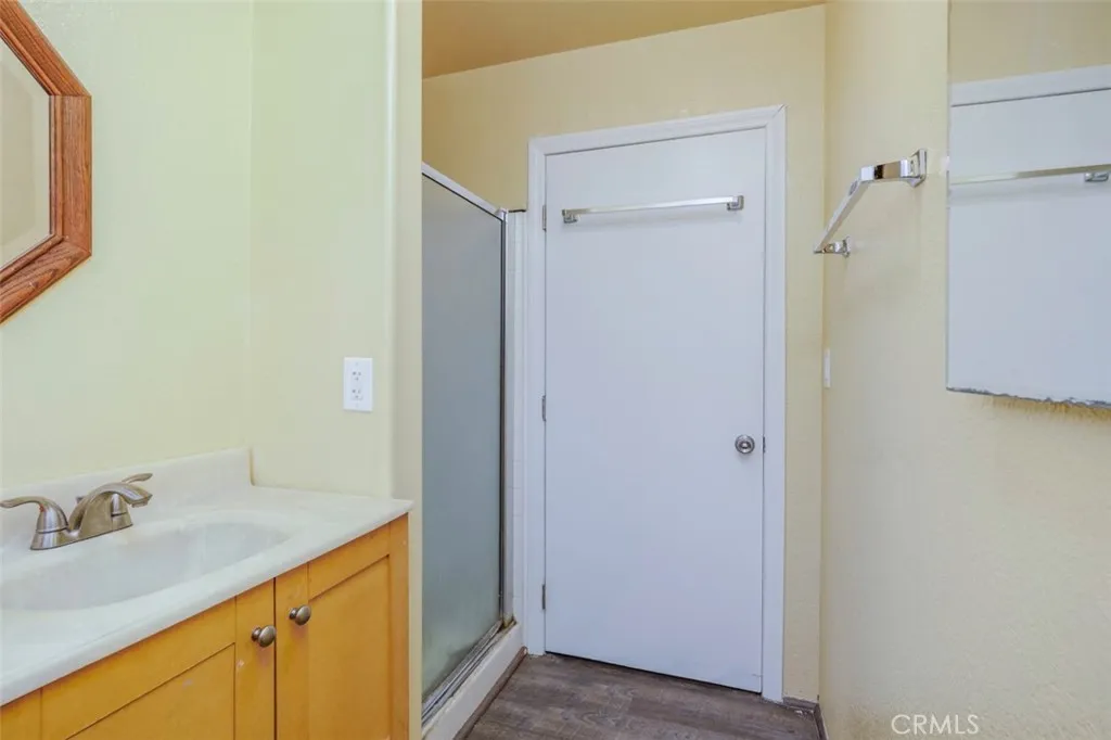 674 Senate Street, Costa Mesa, California 92627 home-pic-23