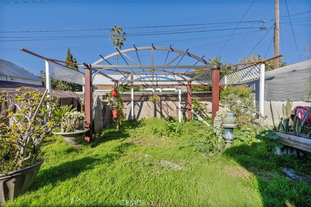 674 Senate Street, Costa Mesa, California 92627 home-pic-27