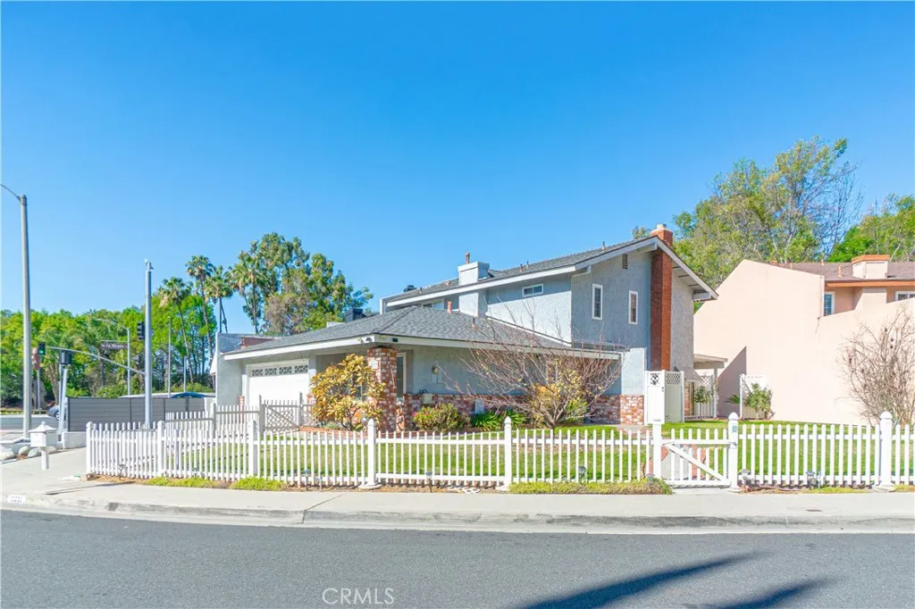 13233 Oakwood, La Mirada, California 90638 home-pic-3