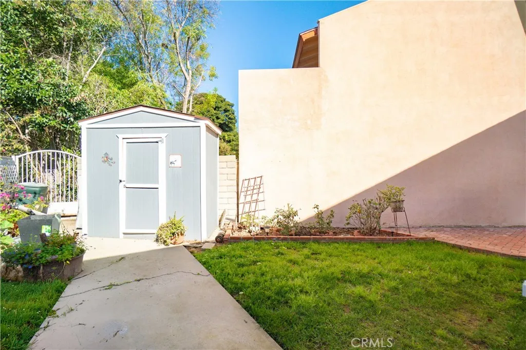 13233 Oakwood, La Mirada, California 90638 home-pic-35