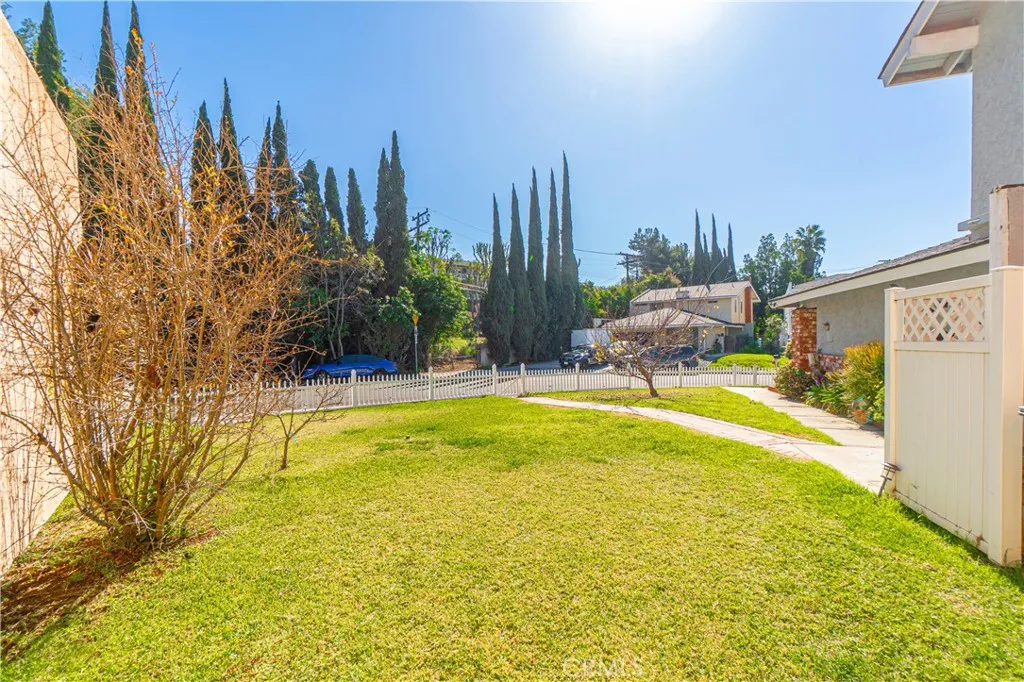 13233 Oakwood, La Mirada, California 90638 home-pic-37