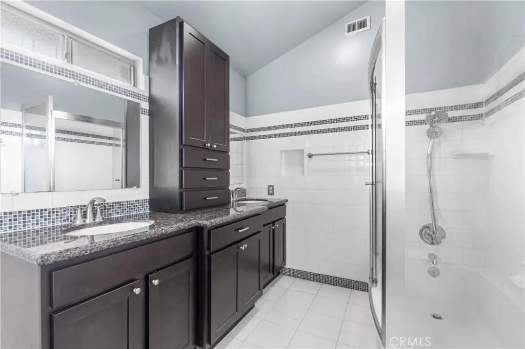 13233 Oakwood, La Mirada, California 90638 home-pic-32