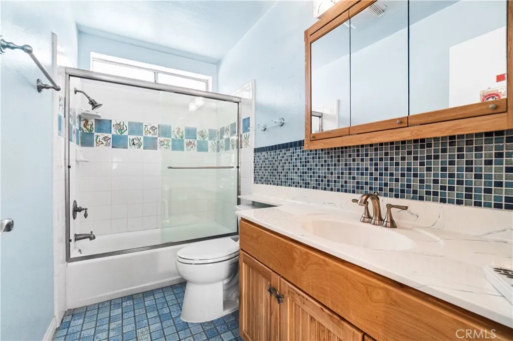 13233 Oakwood, La Mirada, California 90638 home-pic-26