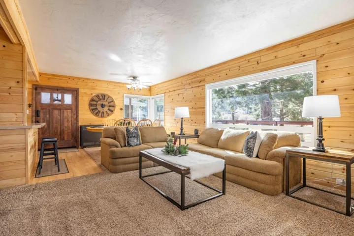 Livingroom2-