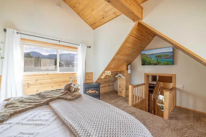 1stBedroom4-