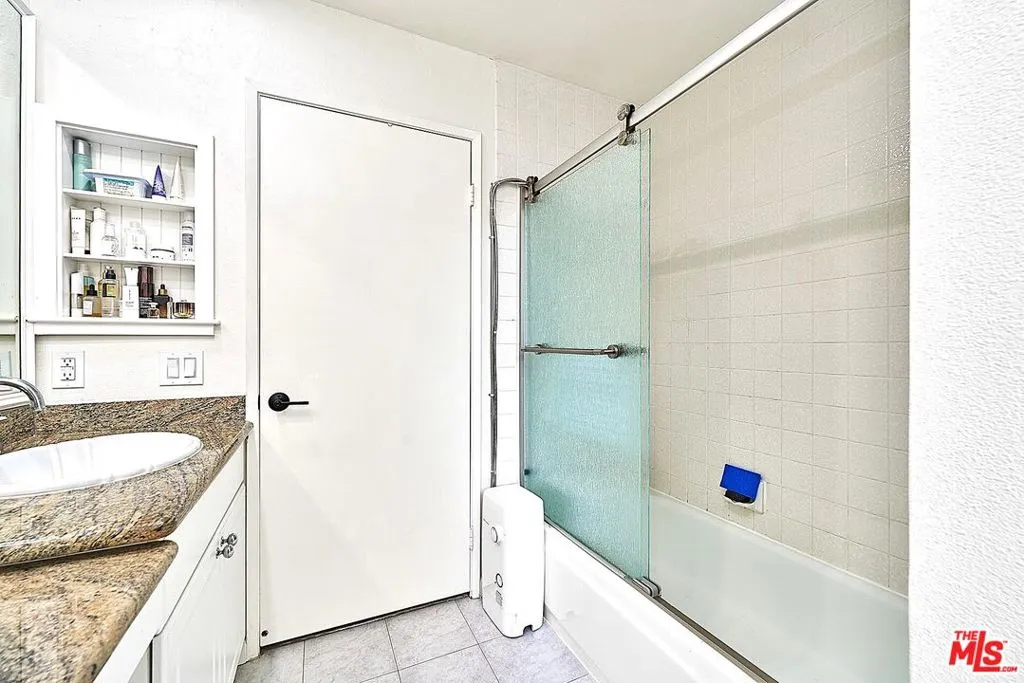 4201 Via Marisol 228, Los Angeles, California 90042 home-pic-18
