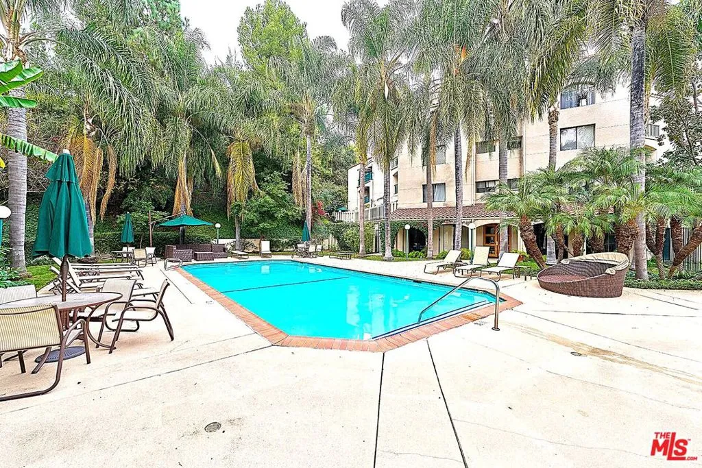 4201 Via Marisol 228, Los Angeles, California 90042 home-pic-24