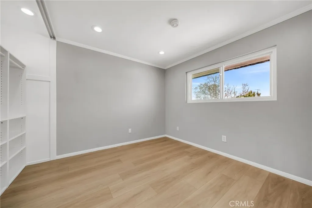 6842 Amelia Way, Cypress, California 90630 home-pic-25
