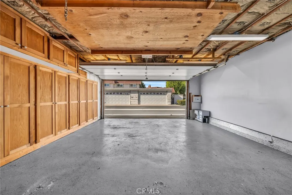 6842 Amelia Way, Cypress, California 90630 home-pic-36