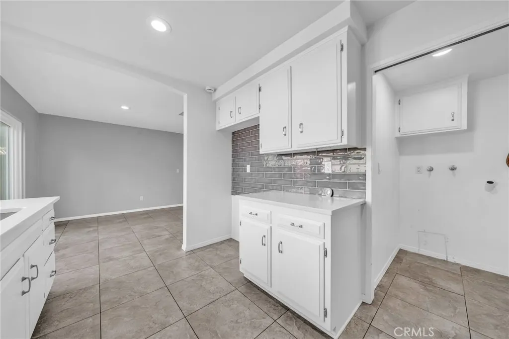 6842 Amelia Way, Cypress, California 90630 home-pic-8