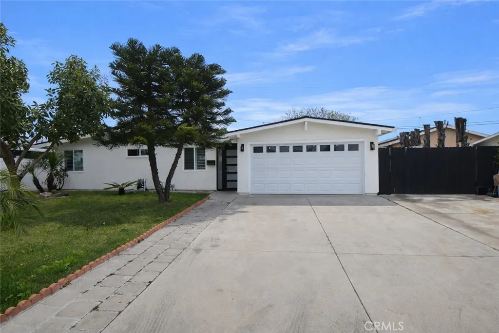 11411 Woodbury, Garden Grove, California 92843 home-pic-5