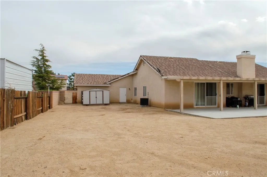 13250 Ivanpah Road, Apple Valley, California 92308 home-pic-4