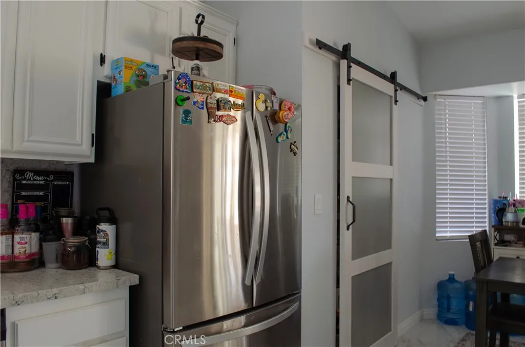 13250 Ivanpah Road, Apple Valley, California 92308 home-pic-11