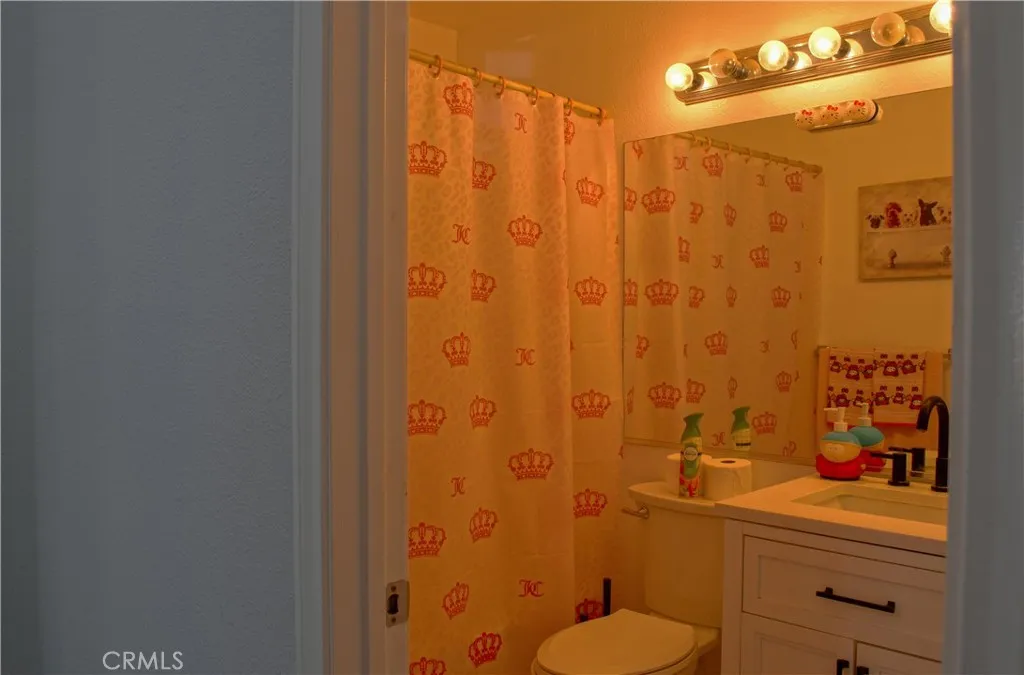 13250 Ivanpah Road, Apple Valley, California 92308 home-pic-22