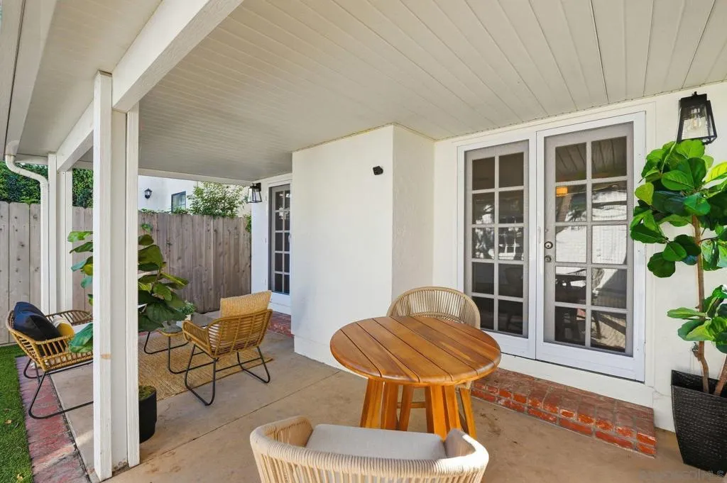 868 A Ave, Coronado, California 92118 home-pic-30