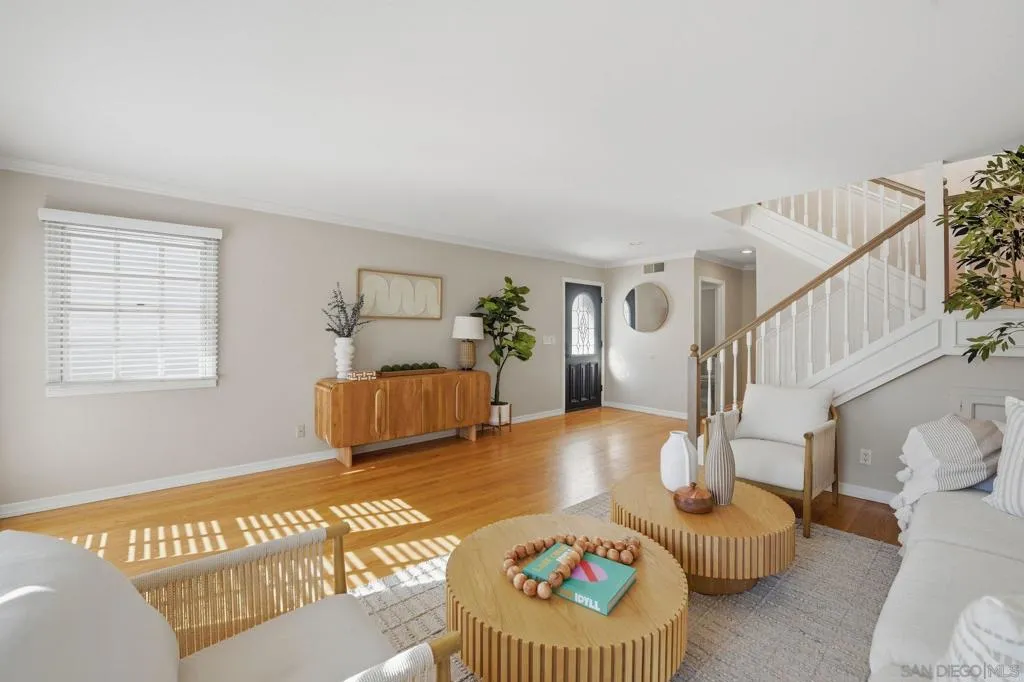 868 A Ave, Coronado, California 92118 home-pic-7