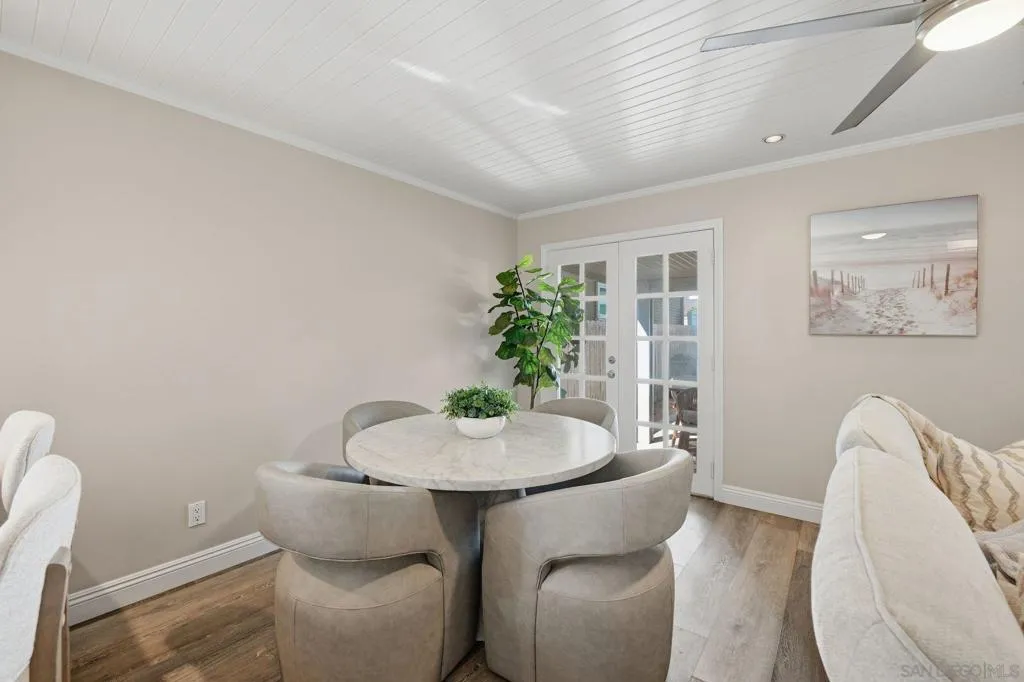 868 A Ave, Coronado, California 92118 home-pic-15
