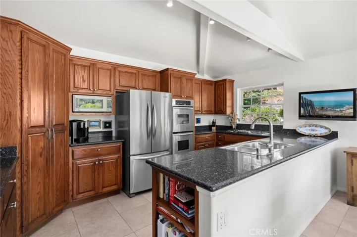 790 Wendt Terrace, Laguna Beach, California 92651