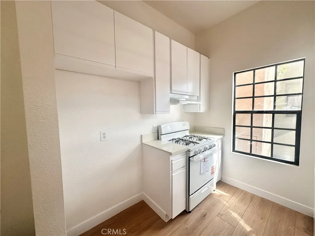 10531 Lakeside S J, Garden Grove, California 92840 home-pic-3