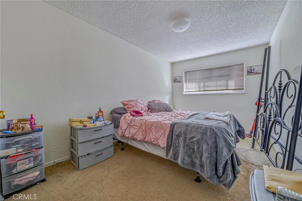 147 W Alexander, Merced, California 95348 home-pic-36