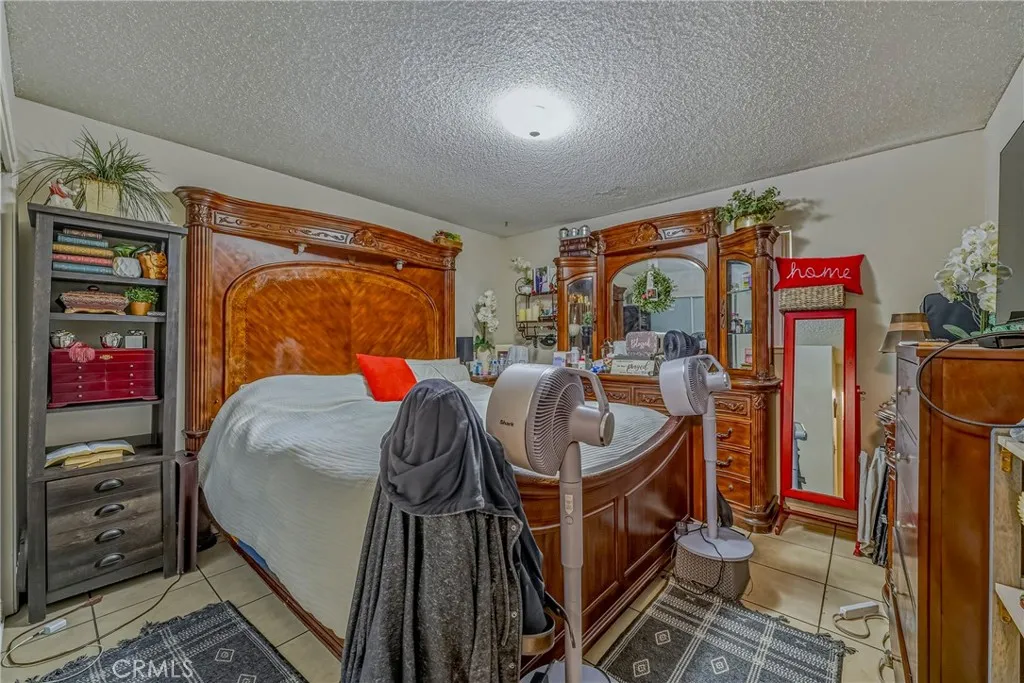 147 W Alexander, Merced, California 95348 home-pic-61
