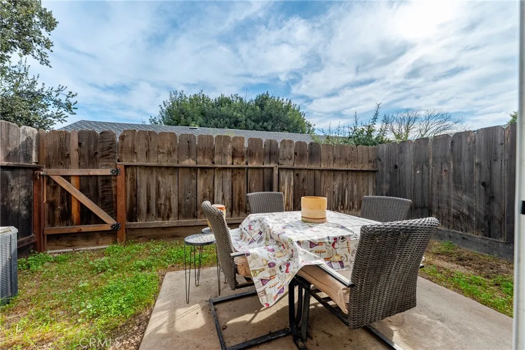 147 W Alexander, Merced, California 95348 home-pic-38