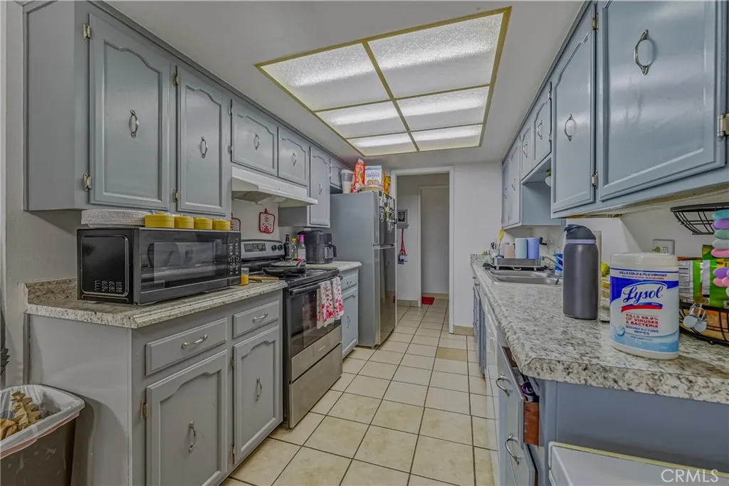 147 W Alexander, Merced, California 95348 home-pic-46