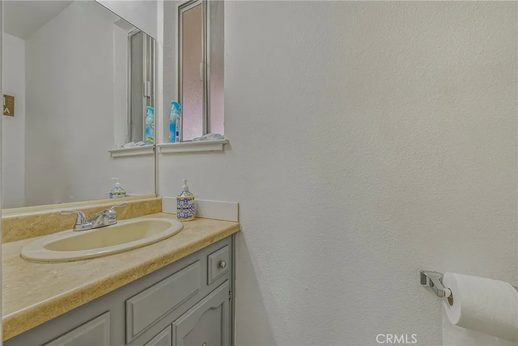 147 W Alexander, Merced, California 95348 home-pic-49