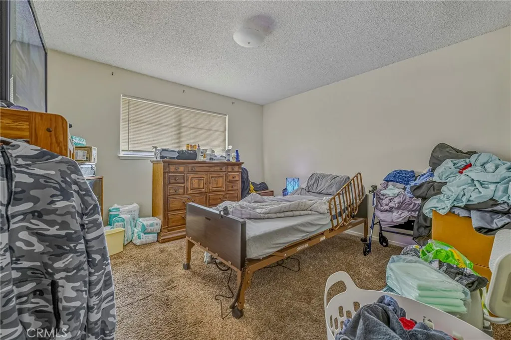 147 W Alexander, Merced, California 95348 home-pic-20