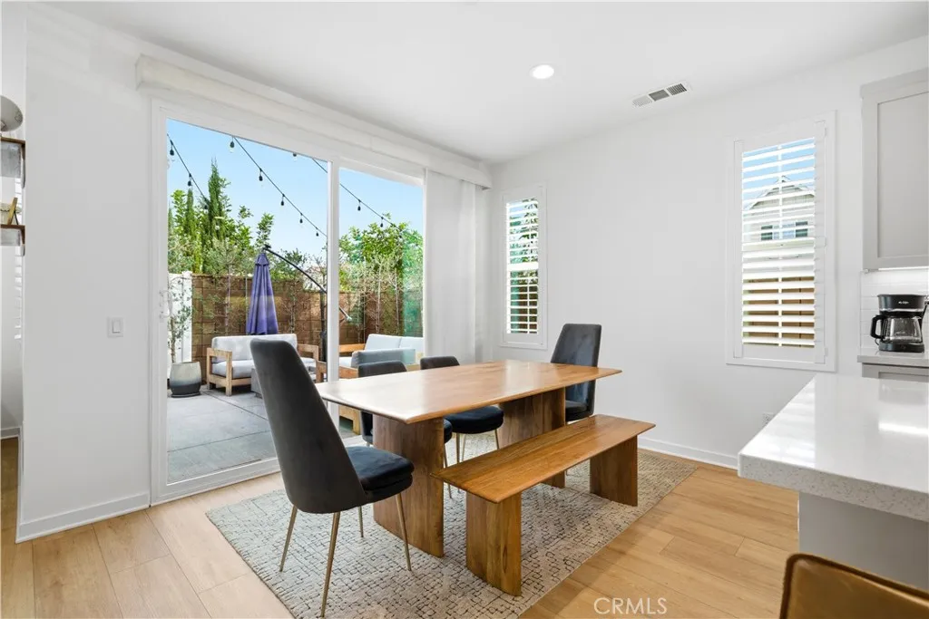 944 Tesla, Costa Mesa, California 92626 home-pic-9
