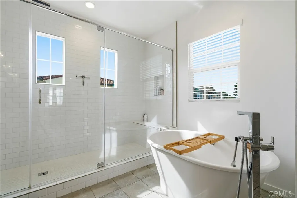 944 Tesla, Costa Mesa, California 92626 home-pic-32