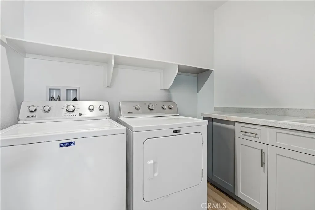944 Tesla, Costa Mesa, California 92626 home-pic-27