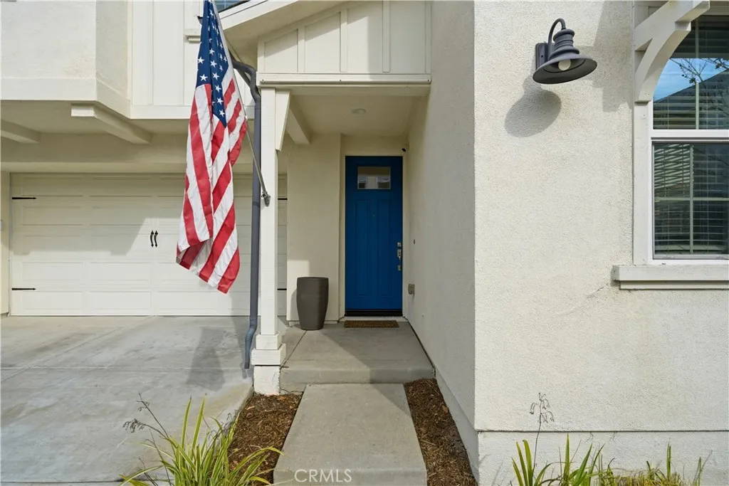 944 Tesla, Costa Mesa, California 92626 home-pic-4