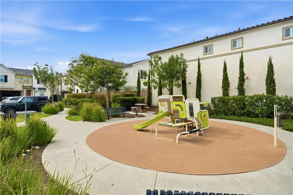 944 Tesla, Costa Mesa, California 92626 home-pic-38