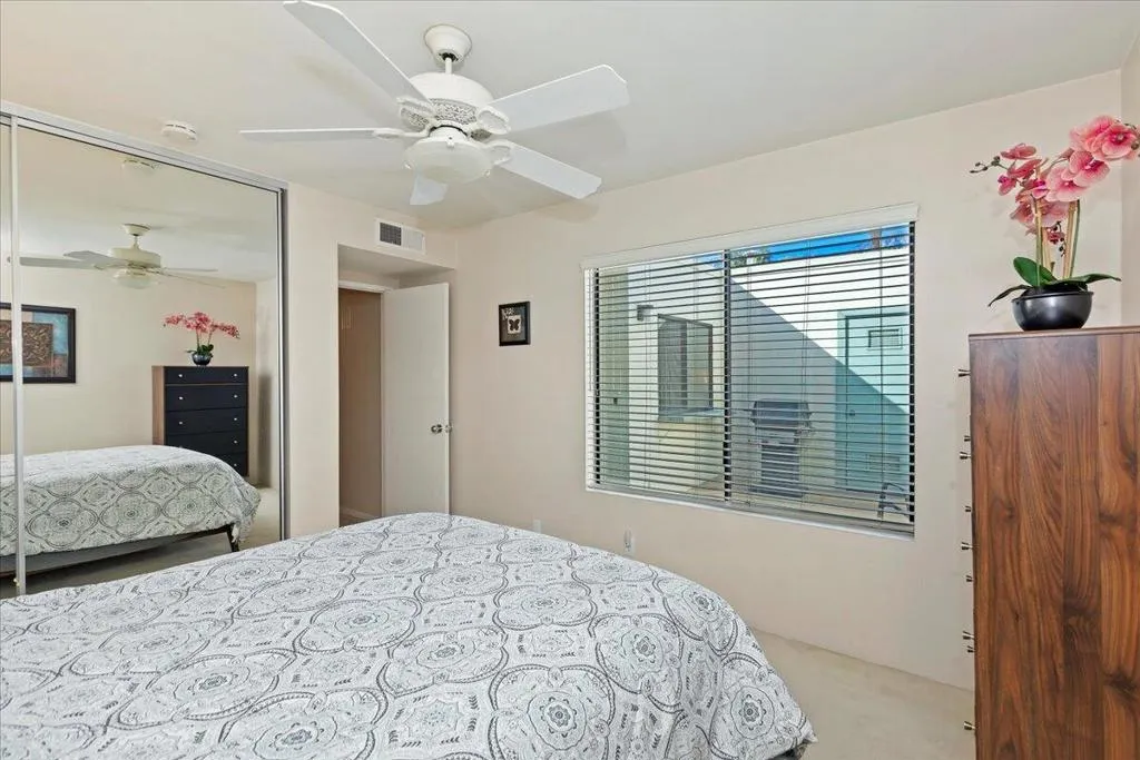 1711 Grand Bahama Drive W, Palm Springs, California 92264 home-pic-20