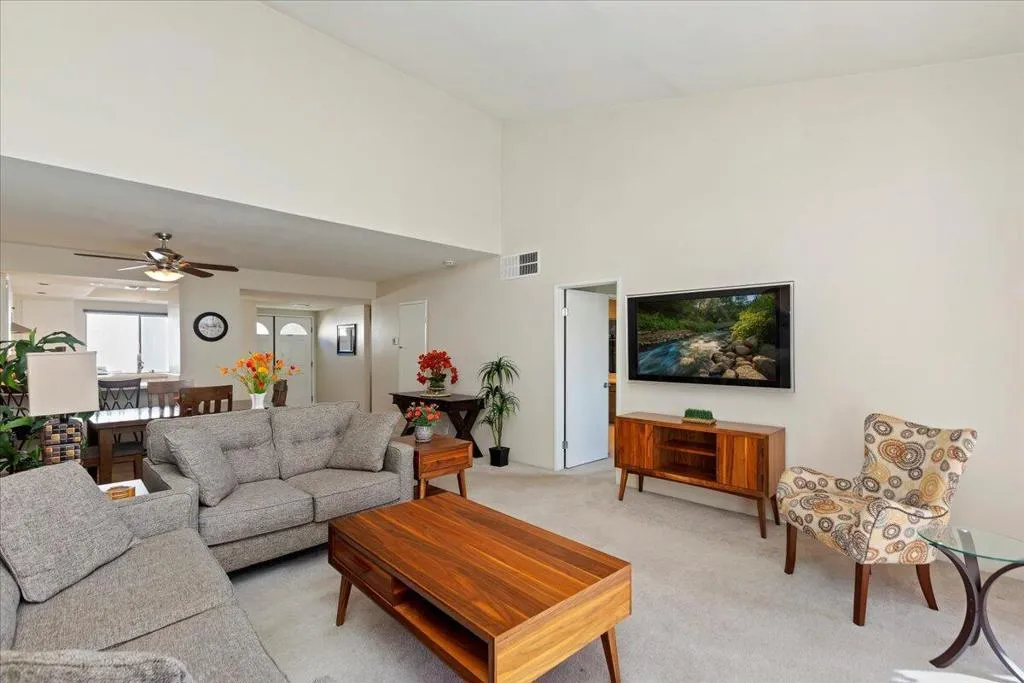 1711 Grand Bahama Drive W, Palm Springs, California 92264 home-pic-13