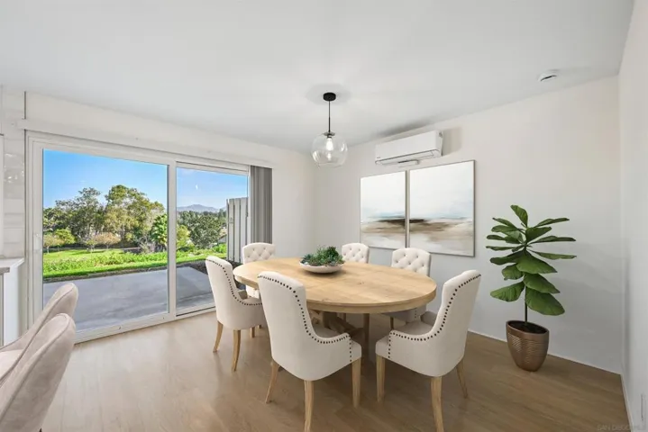 https://zimg.paragon.ice.com/ParagonImages/Property/PA/SDMLS/260003249/14/533/400/82ff9c754e524e95b6ac5628b264197c/3/3a69af89e94f132824599aa97d6e2668/260003249-ad0d76e0-9cee-4f2e-89f0-8b224ab009ed.JPG